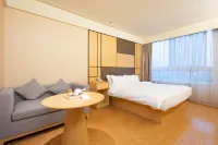 Nanyuan Four Seasons Hotel (Taicang Huafa Plaza)