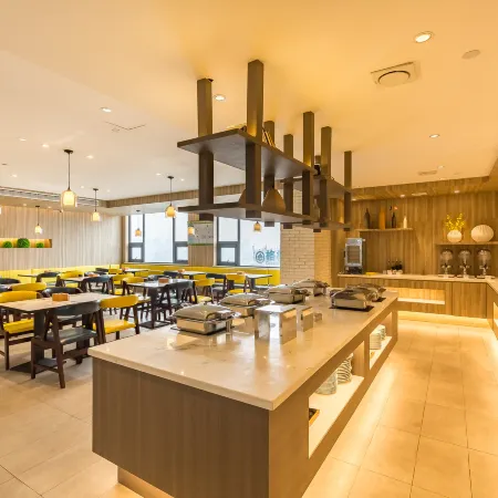 HanTing Premium Hotel (Pei County Bus Station)