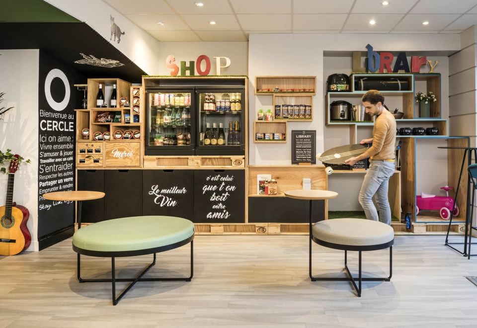 2. 아파트호텔 아다..