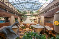 Hengdian World Studios Mengquangu Hot Spring Resort Hotel