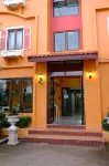 I-Home Residence and Hotel Hotels near Pluak Daeng