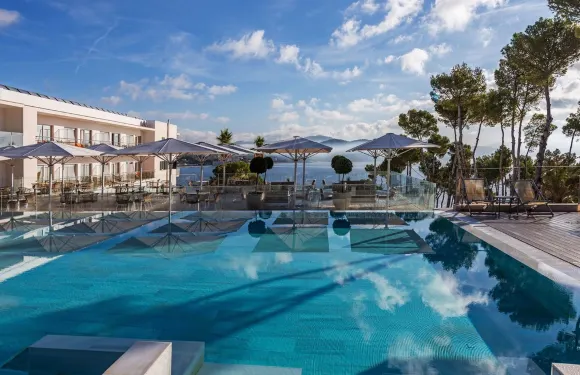 科羅納多海水浴水療酒店