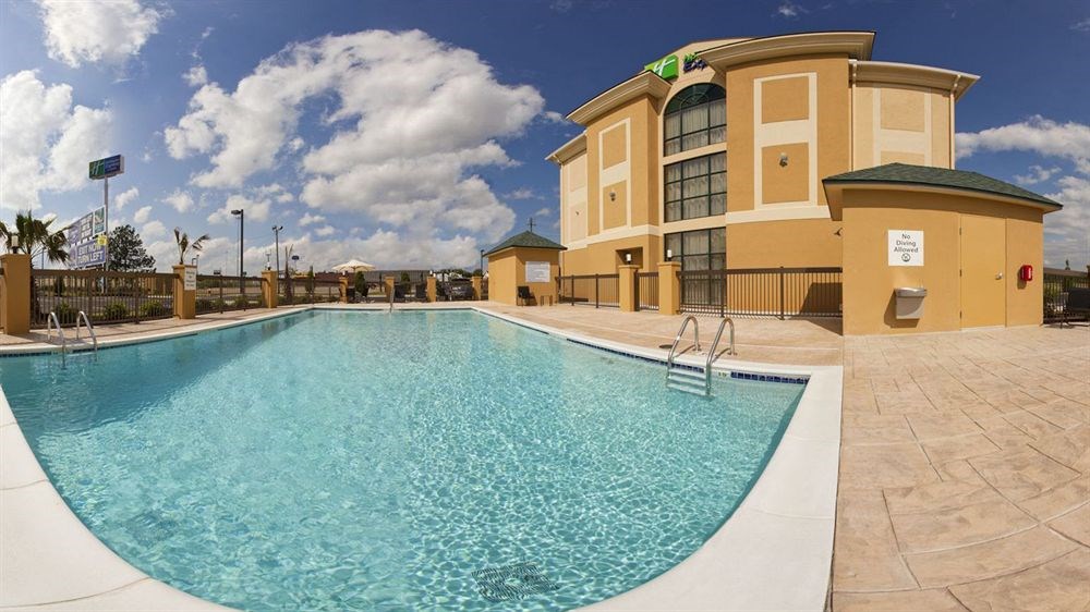 Holiday Inn Express Hotel & Suites Cordele North, an Ihg Hotel