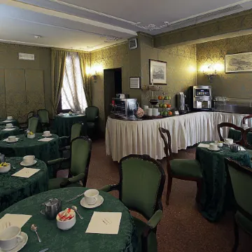 Hotel Ateneo