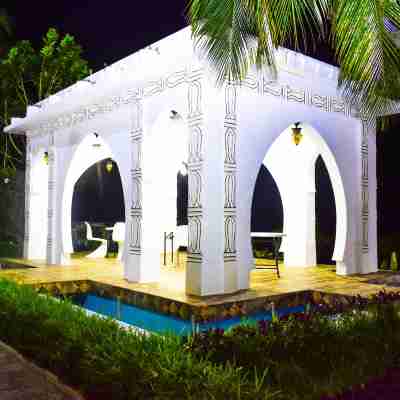 Madinat Al Bahr Business & Spa Hotel Hotel Exterior