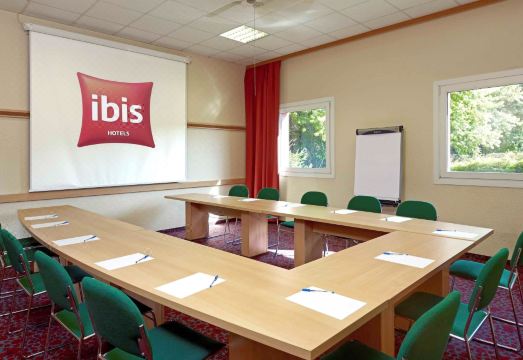 이비스 카토비체 자브제 이미지