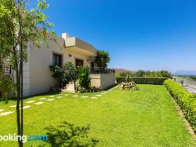 Villa Aetheria by PosarelliVillas