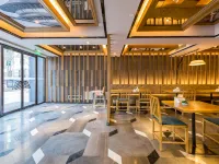 Atour Hotel, Fuxingmen Subway Station, Financial Street, Beijing Hotels near شى - تشنغ
