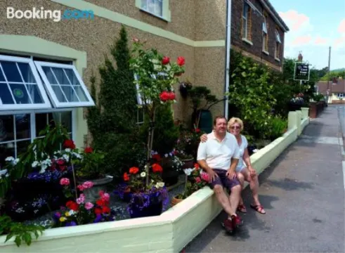 The Guest House - Housity