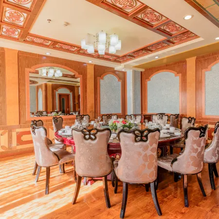 Gesar Hotel