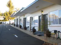 White Manor Motel Hôtels à : Cooma
