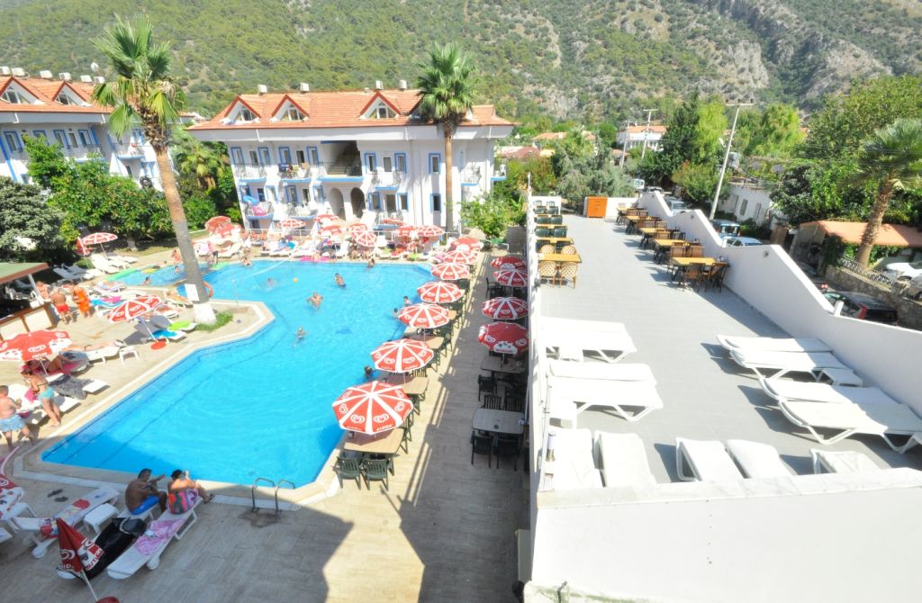 Akdeniz Beach Hotel