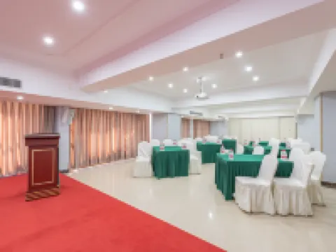 Vienna International Hotel (Beihai Hepu Hesi Shougang Branch) Hotels in Hepu