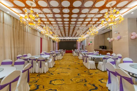 Mehood Yizhi | Ezzy Urban Culture Hub Cultural Resort Hotel (Liuyang River Scenic Bridge) Отели рядом с достопримечательностью «Tansitong Former Residence»