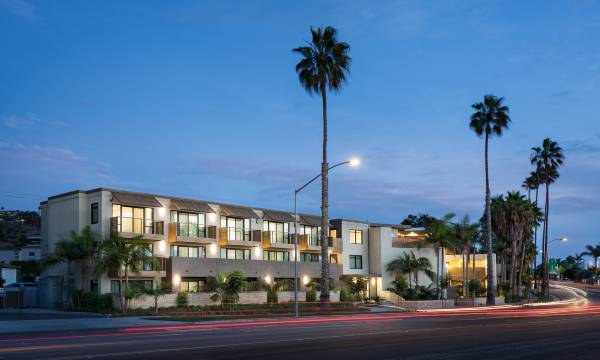 Holiday Inn Express & Suites LA Jolla – Windansea Beach by IHG