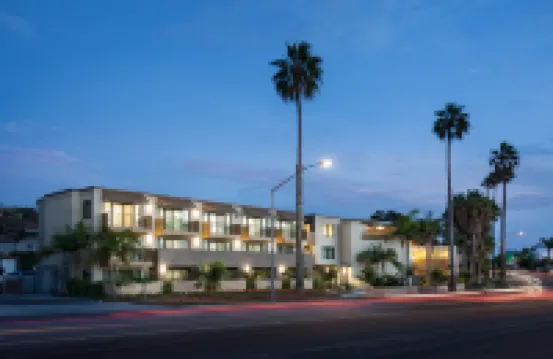Holiday Inn Express & Suites LA JOLLA – WINDANSEA BEACH by IHG