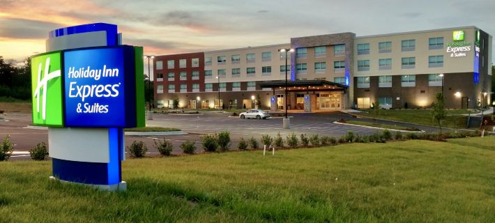 Holiday Inn Express & Suites RALEIGH AIRPORT - BRIER CREEK by IHG Hotels in Raleigh