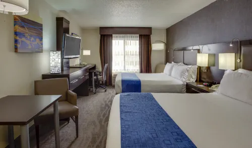 Holiday Inn Express & Suites Meadowlands Area Hotels in East Rutherford