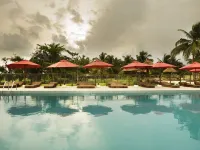 Novotel Cotonou Orisha - piscina