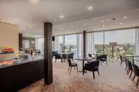 Crowne Plaza GENEVA by IHG - bar
