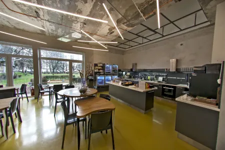 Smarthotel Nezvalova Archa Отели в г. Оломоуц