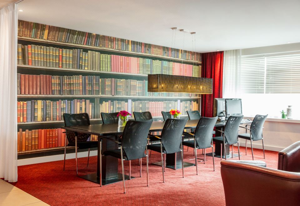 Holiday Inn Express Amsterdam - Sloterdijk Station