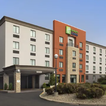 Holiday Inn Express BOSTON - SAUGUS by IHG Отели в г. Согас