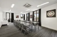 Quest Ivanhoe Hotels in Preston
