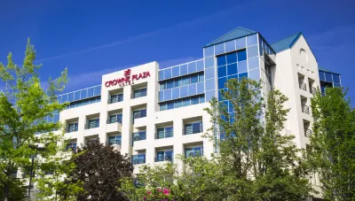AC Hotel by Marriott Portland Lake Oswego