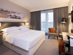 Sheraton Duesseldorf Airport Hotel