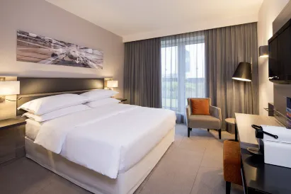 Sheraton Duesseldorf Airport Hotel