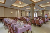 Tehran Grand Hotel 2