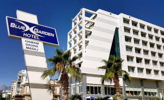 Blue Garden Hotel