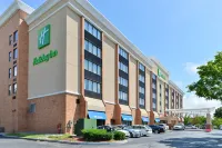 Holiday Inn New London - Mystic Area Hotels in Groton