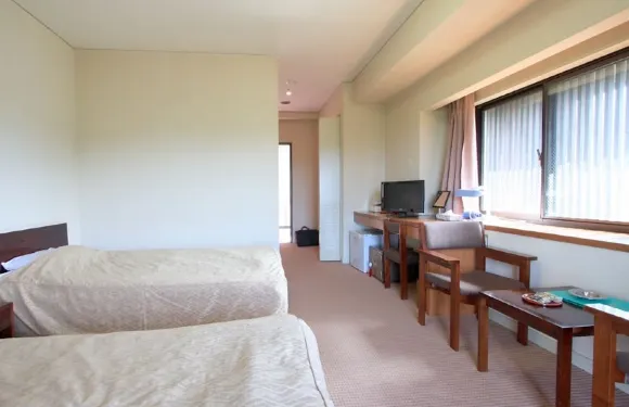 國民宿舍陽光酒店衣川莊