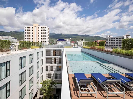 Novotel Chiangmai Nimman Journeyhub Отели рядом с достопримечательностью «One Plus Condo CMU»