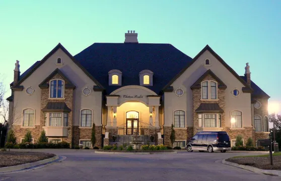 阿瓦倫城堡酒店和spa