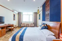 Hongzhi Hotel
