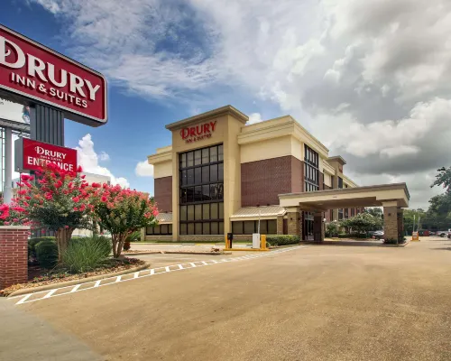 Drury Inn & Suites Houston Galleria Hotels in Houston