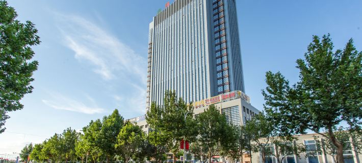 Bolin Hotel Hotele w: Aksu