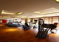 Mahagun Sarovar Portico Suites - Phòng tập thể hình