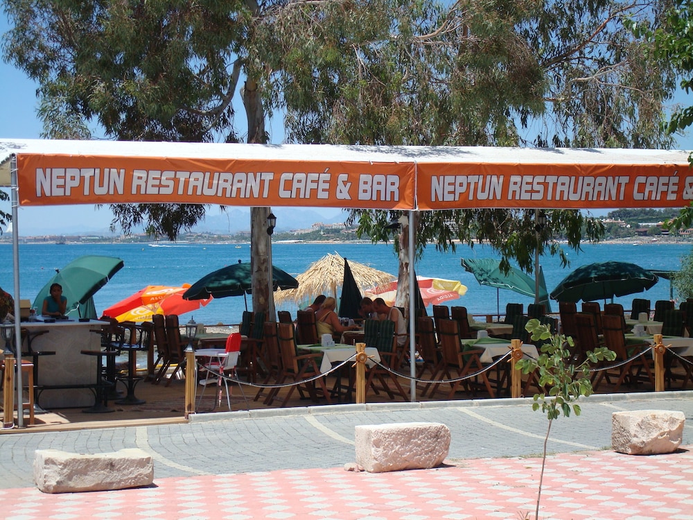 Neptun Hotel