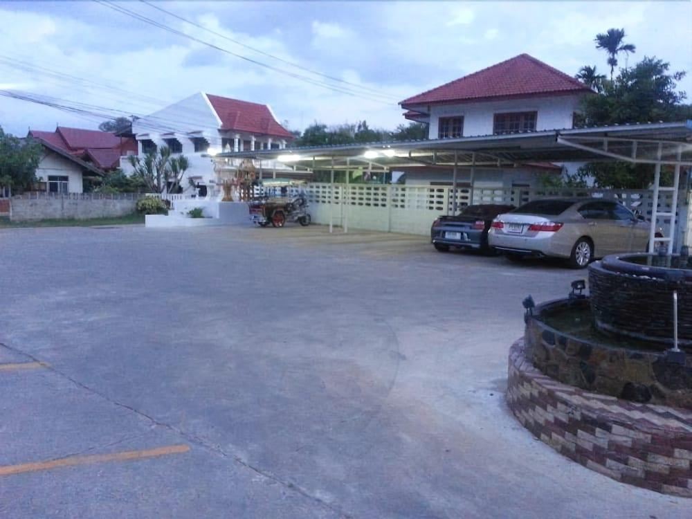 ดี-คอมเพล็กซ์