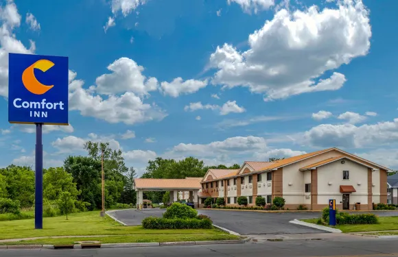 莫林-闊德城舒適酒店