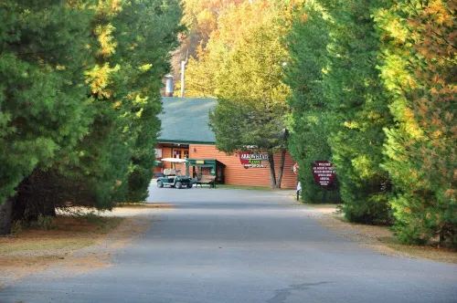 Arrowhead Resort Campground - 2-Star