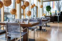 Radisson Blu Hotel, Cologne - Breakfast