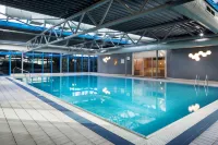 Radisson Hotel and Conf Centre London Heathrow - Uima-altaat