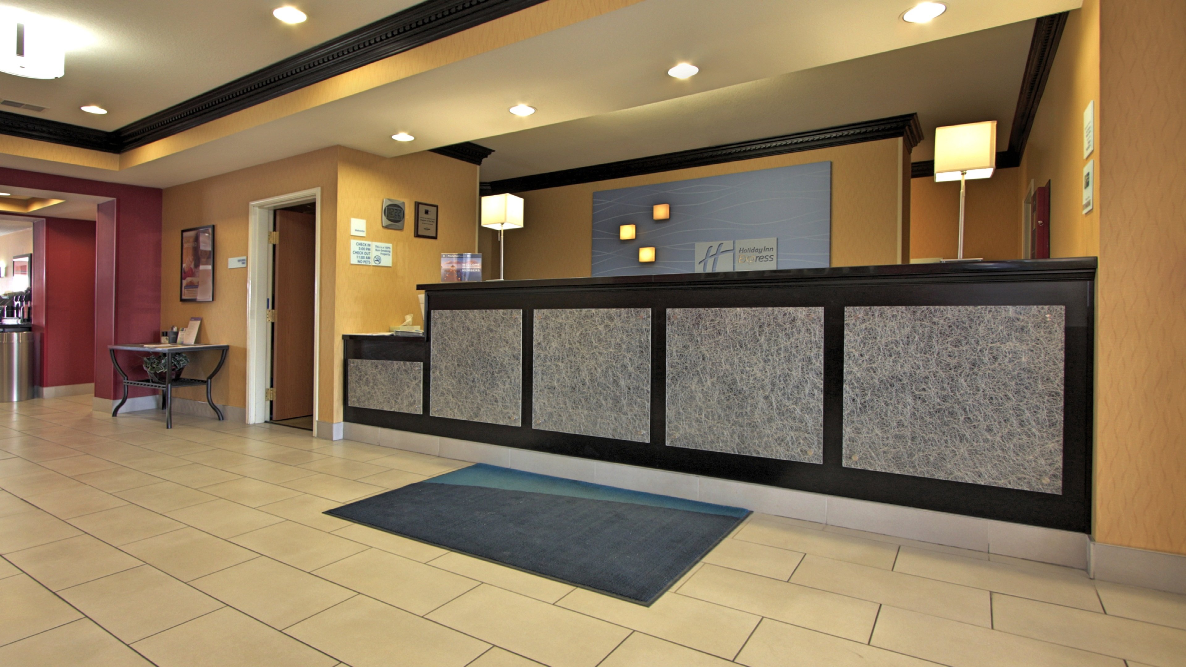 Holiday Inn Express Hotel & Suites Defiance, an Ihg Hotel