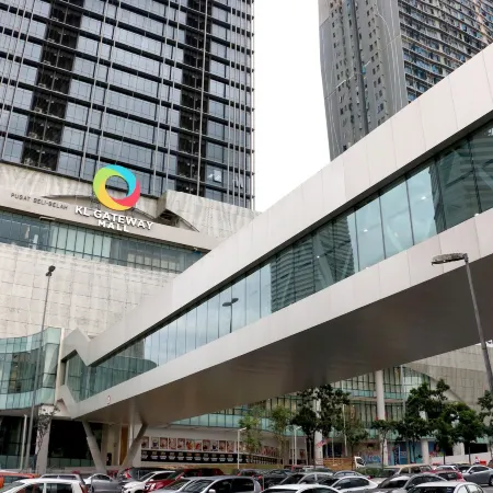 Imperial Regency Suites Kuala Lumpur Отели рядом с достопримечательностью «Пантай Далам»