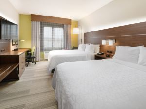 Holiday Inn Express & Suites Camden